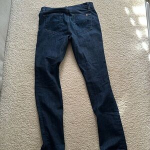 Size 28 women’s Joe jeans. Skinny/straight cut